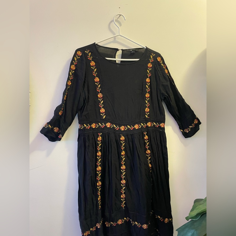 Forever 21 Black Embroidered Midi Dress – Boho Vibes!